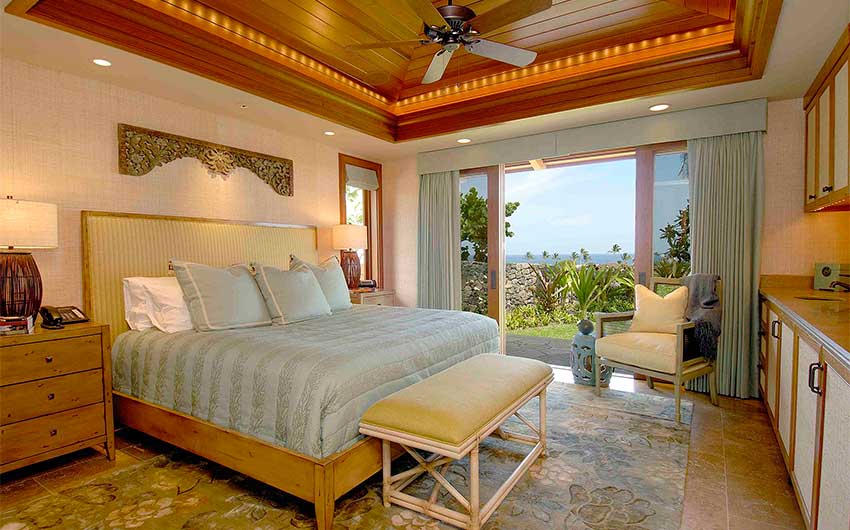 GUEST BEDROOM, Kukio Estate House, Kona, Hawaii